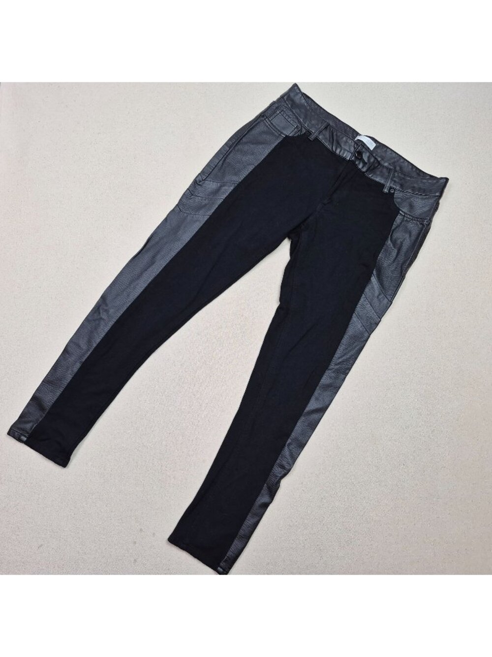 Bisou Bisou Michele Bohbot Women's Black Faux Leather Moto Jeans 5-Pocket Sz XL